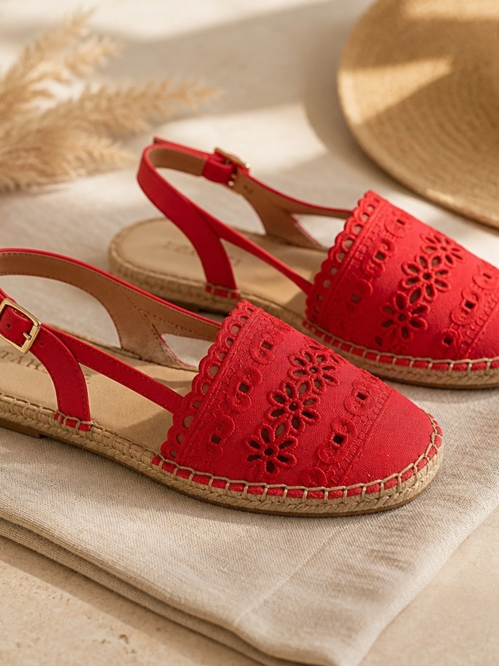 Talbots Red Embroidered Espadrille Slingback Flats Sandals Eyelet Floral Size 8 - Picture 6 of 11